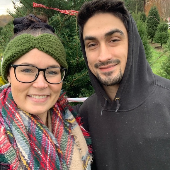 Meet Your Posher - Picture 6 of 11